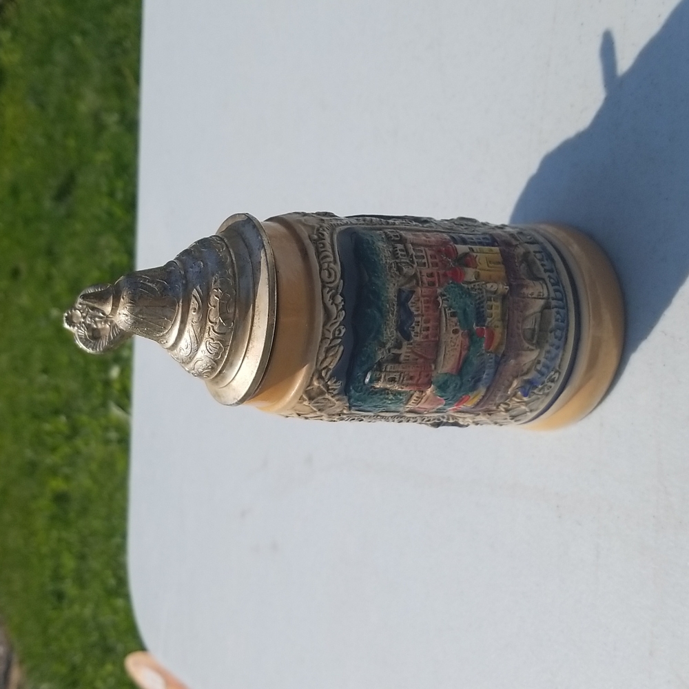 Small vintage ceramic German stein. - Picture 2 of 7